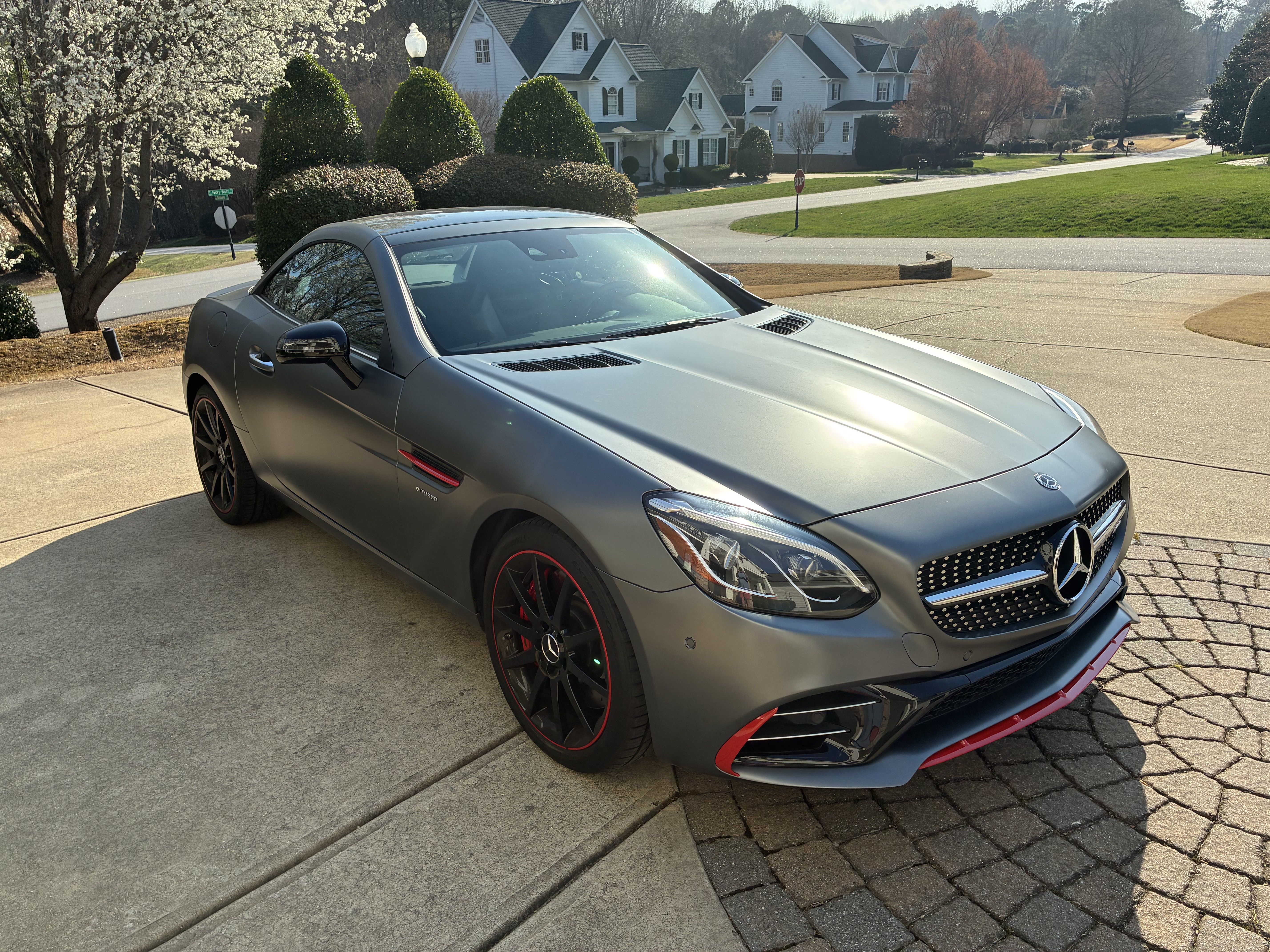 Used 2019 Mercedes-Benz SLC 43 AMG image 4