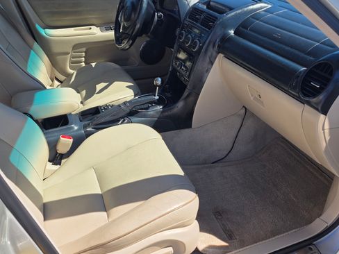 Used 2002 Lexus IS 300 image 9