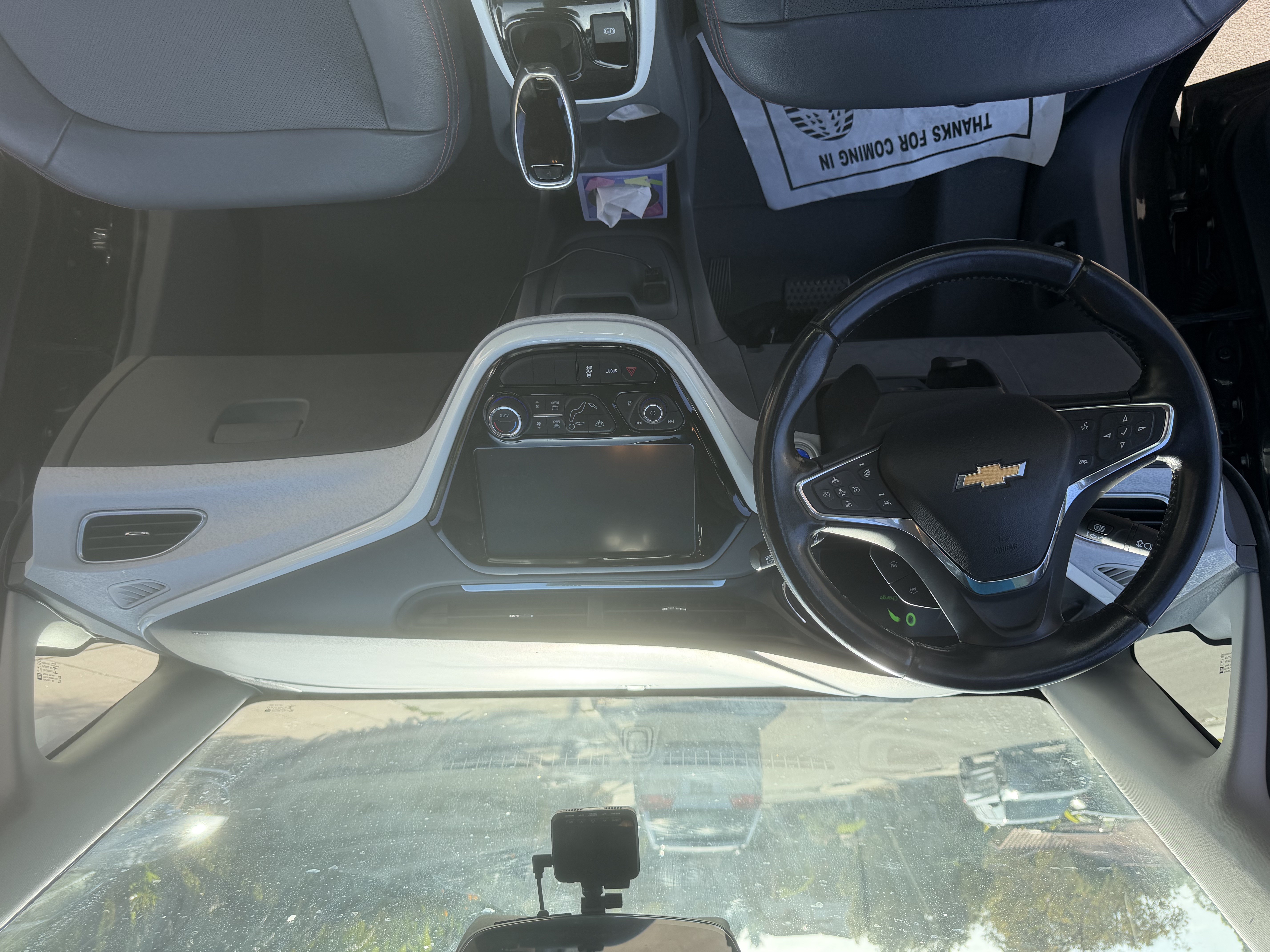 Used 2020 Chevrolet Bolt Premier w/ Infotainment Package FWD image 18