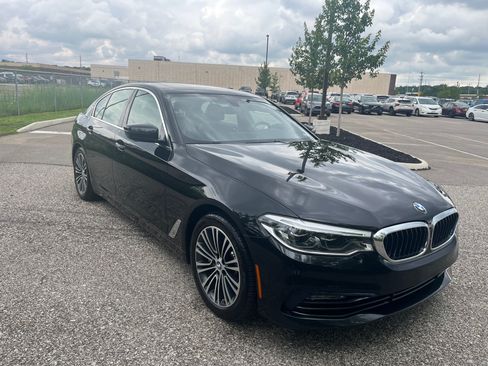 Used 2018 BMW 540i xDrive AWD/4WD image 8