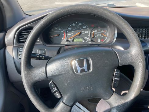 Used 2004 Honda Odyssey EX-L image 13