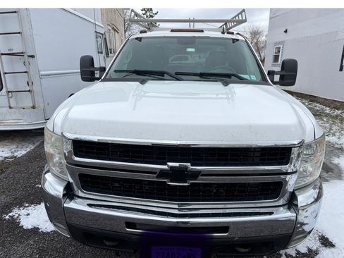 Used 2009 Chevrolet Silverado 2500 LTZ w/ Safety Package image 13