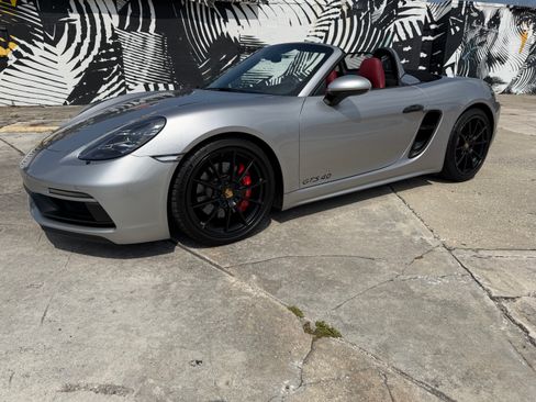 Used 2021 Porsche 718 Boxster GTS RWD image 1