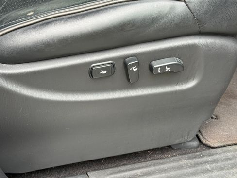 Used 2012 INFINITI QX56 2WD w/ Theater Pkg image 20