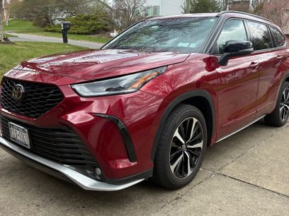 Used 2021 Toyota Highlander XSE