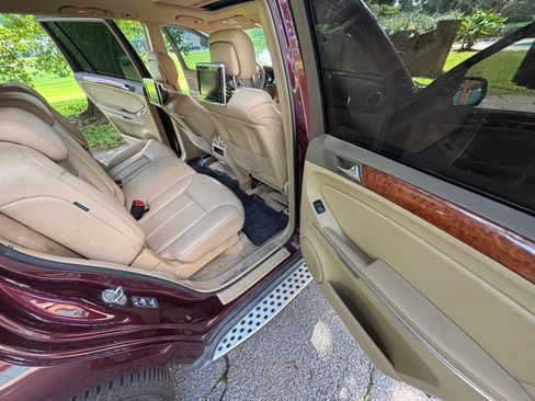 Used 2009 Mercedes-Benz GL 450 4MATIC image 21