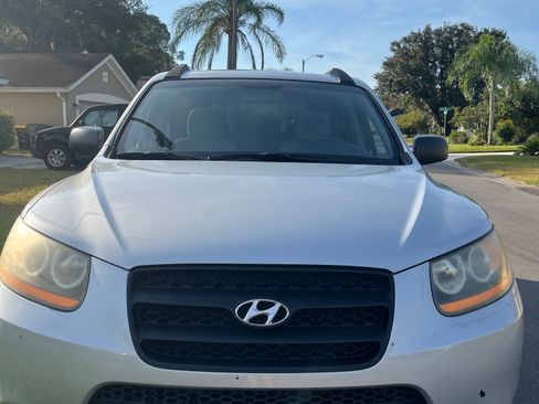 Used 2009 Hyundai Santa Fe GLS image 1