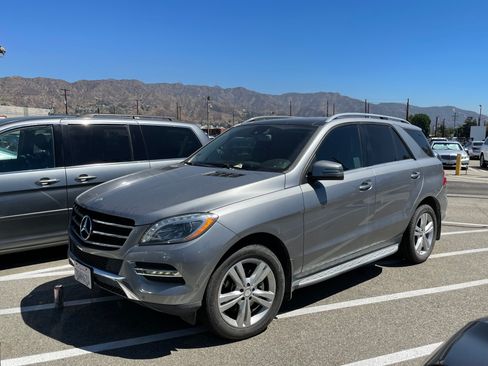 Used 2013 Mercedes-Benz ML 350 BlueTEC 4MATIC image 13