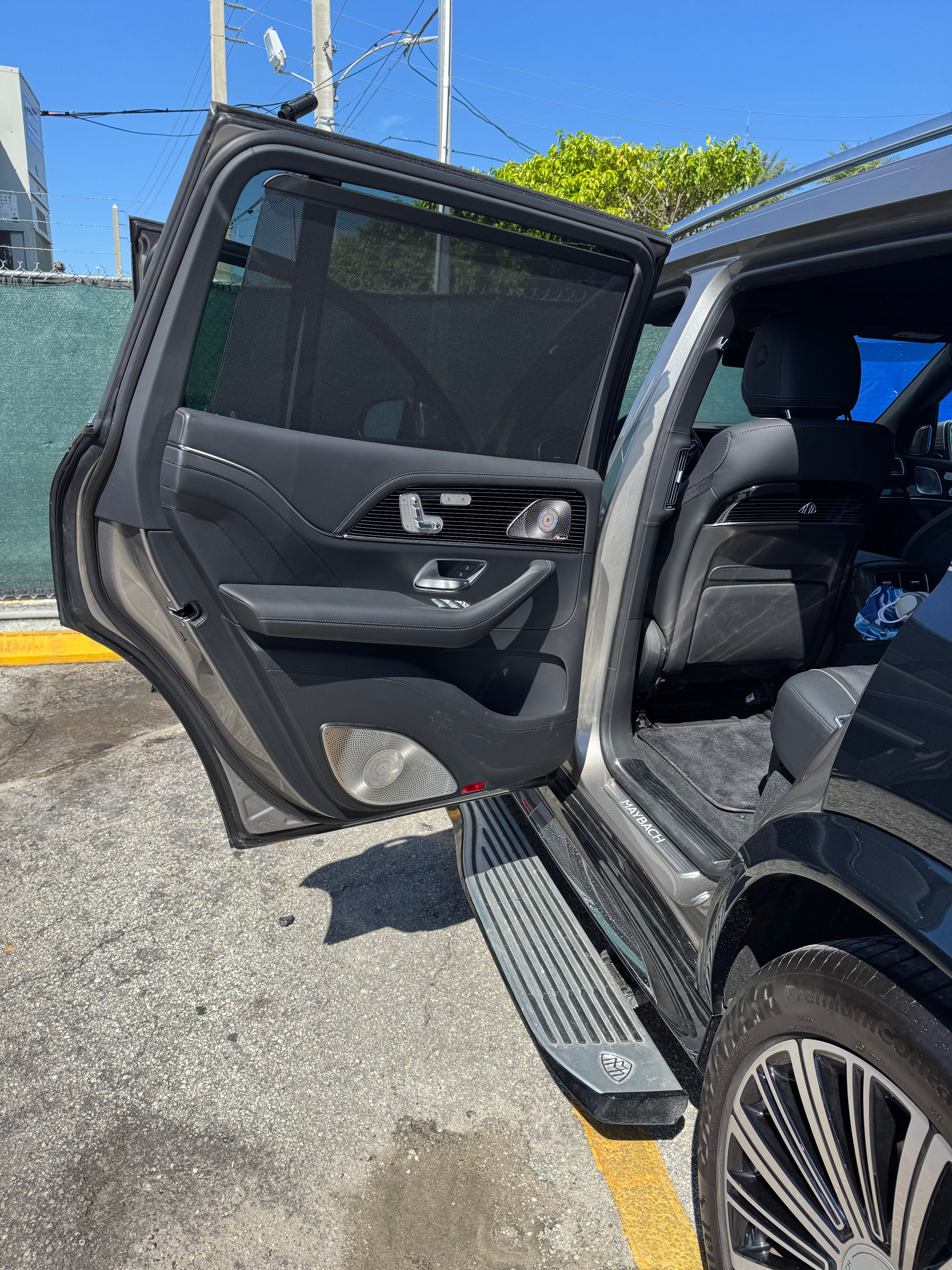 Used 2024 Mercedes-Benz Maybach GLS 600 4MATIC image 20