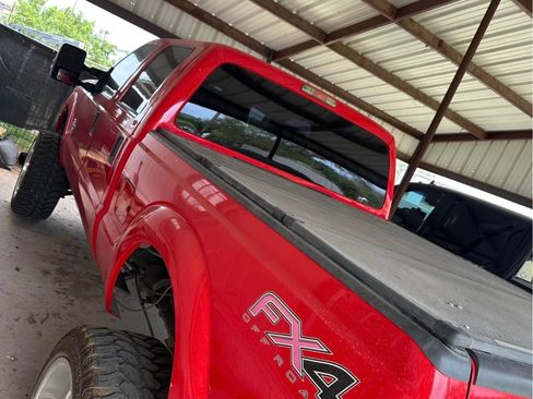 Used 2016 Ford F250 XLT w/ XLT Value Package AWD/4WD image 5