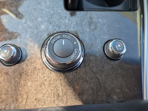 Used 2015 INFINITI QX60 FWD w/ Deluxe Touring Package image 9