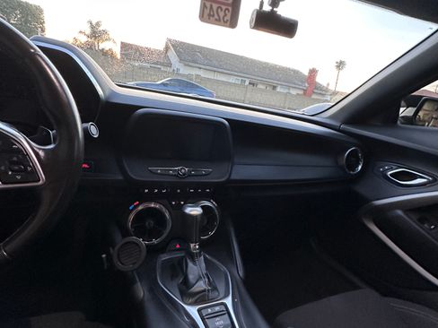 Used 2017 Chevrolet Camaro LT image 14