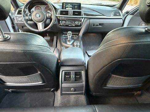 Used 2017 BMW 340i Sedan image 19