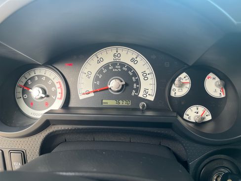 Used 2012 Toyota FJ Cruiser 4WD w/ Convenience Pkg image 5