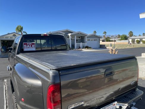 Used 2006 Ford F350 Lariat image 18