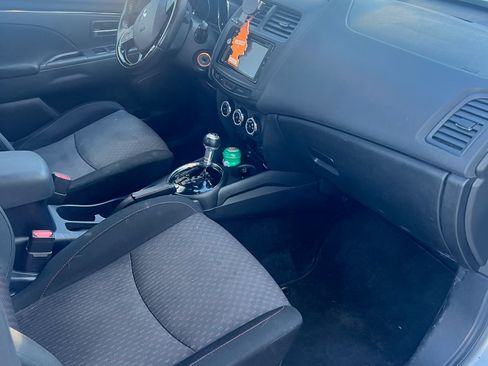 Used 2017 Mitsubishi Outlander Sport ES image 5