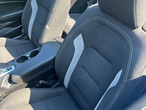 Used 2018 Chevrolet Camaro LT RWD image 12