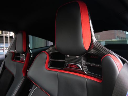 Used 2023 BMW M4 CSL image 14