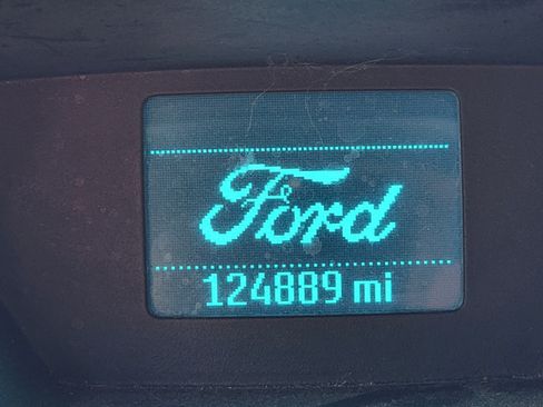 Used 2018 Ford Transit Connect XLT image 11