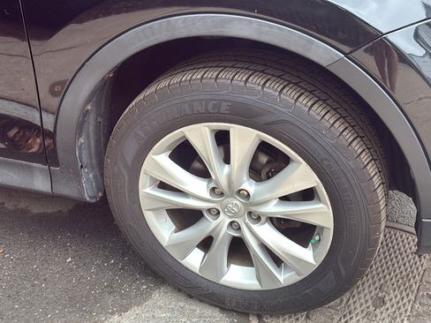 Used 2014 Toyota RAV4 Limited AWD/4WD image 10