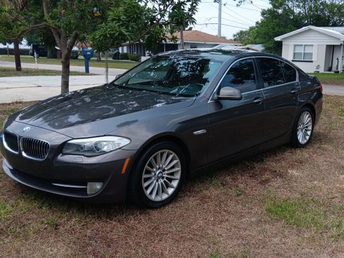 Used 2013 BMW 535i Sedan RWD image 4