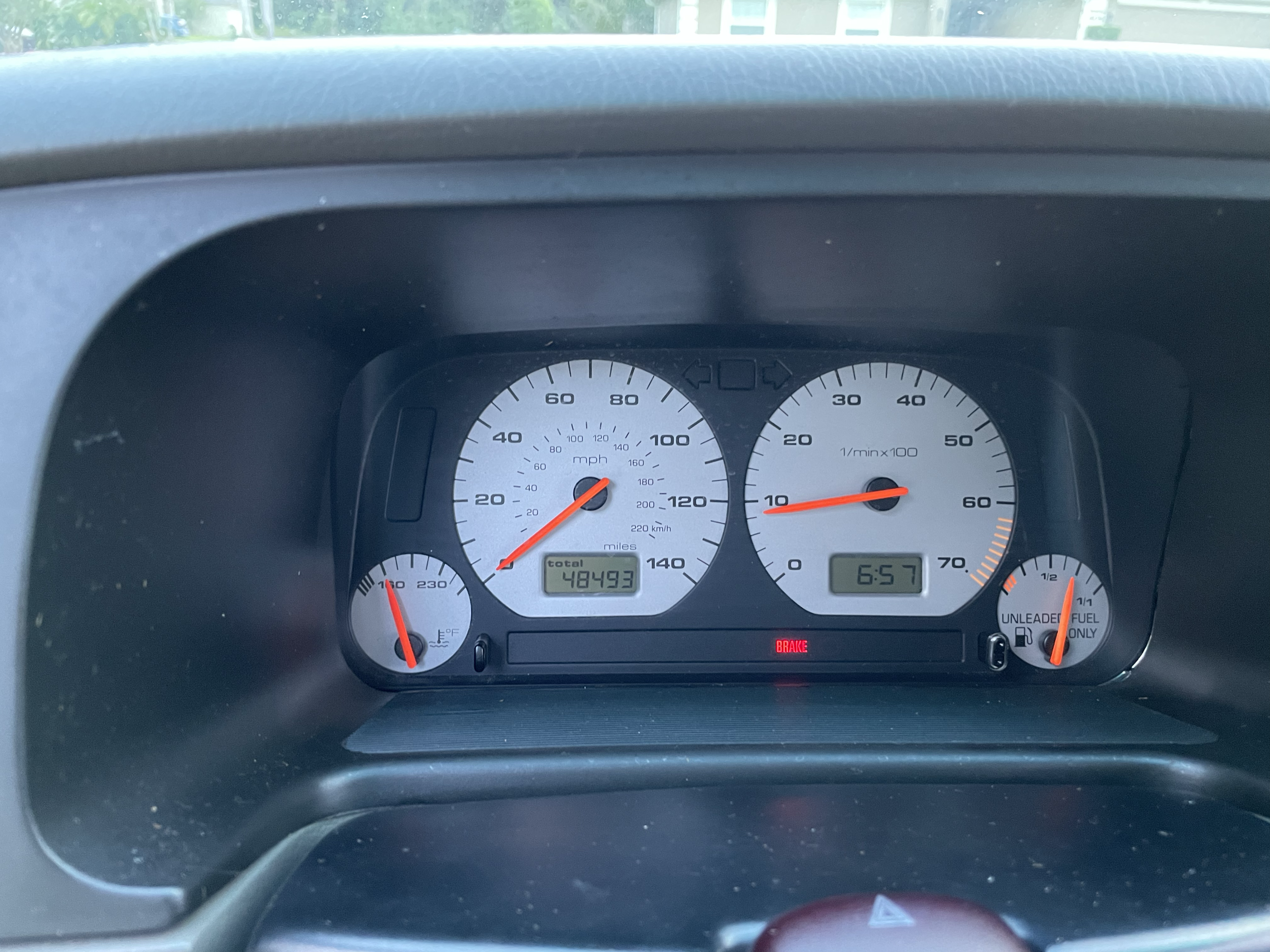 Used 1999 Volkswagen Cabrio GLS FWD image 30