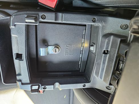 Used 2019 Jeep Wrangler Unlimited Sahara image 15