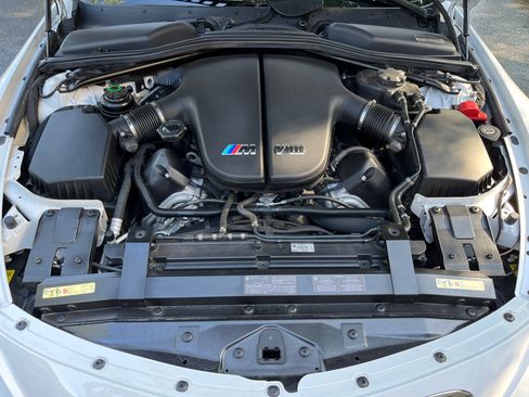 Used 2007 BMW M6 Coupe image 9