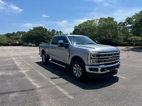 Used 2023 Ford F250 Lariat w/ Tow Technology Package AWD/4WD image 5