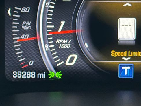 Used 2016 Chevrolet Corvette Stingray Coupe w/ 3LT Preferred Equipment Group image 17