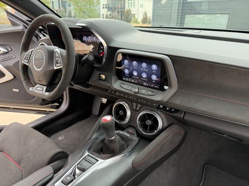 Used 2023 Chevrolet Camaro ZL1 image 26