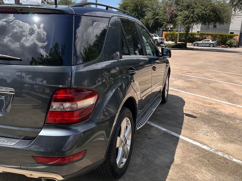 Used 2011 Mercedes-Benz ML 350 2WD image 5