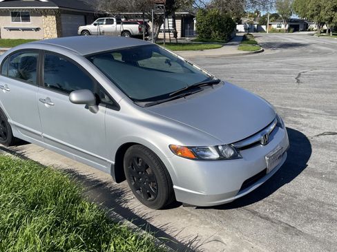 Used 2008 Honda Civic LX image 4