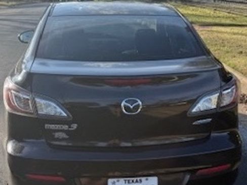 Used 2013 MAZDA MAZDA3 i Touring image 8