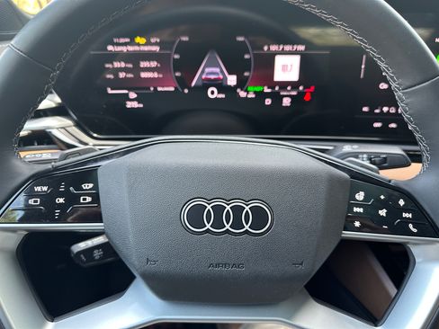 Used 2025 Audi A5 2.0T Prestige AWD/4WD image 5