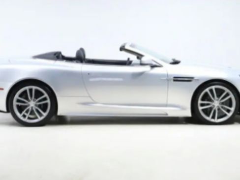 Used 2011 Aston Martin DBS Volante RWD image 1