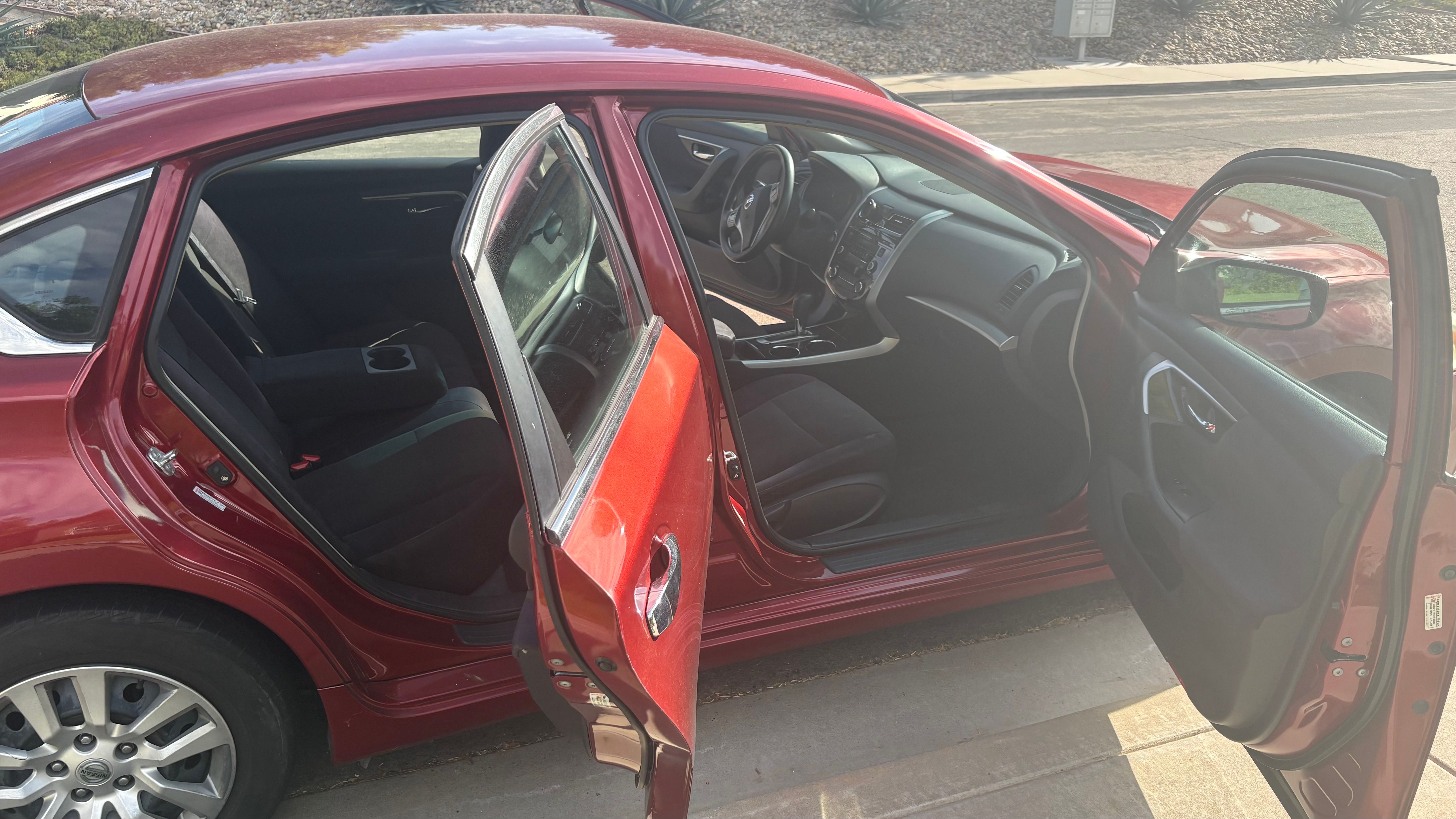 Used 2013 Nissan Altima 2.5 S FWD image 15