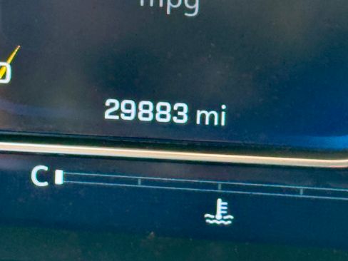 Used 2024 Chevrolet Silverado 1500 High Country w/ Midnight Edition image 5