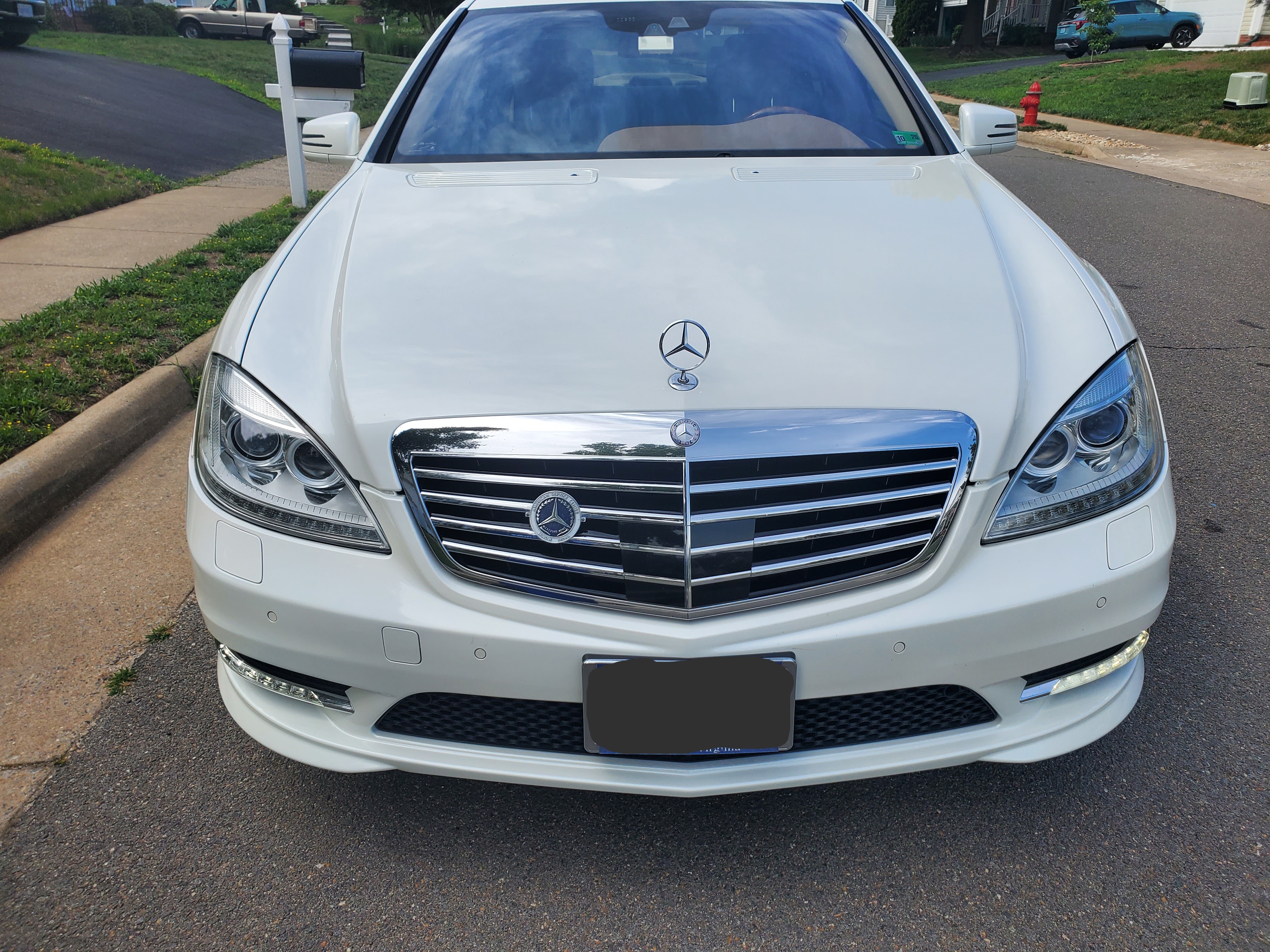 Used 2010 Mercedes-Benz S 400 image 1