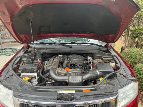 Used 2012 Jeep Grand Cherokee Limited image 14