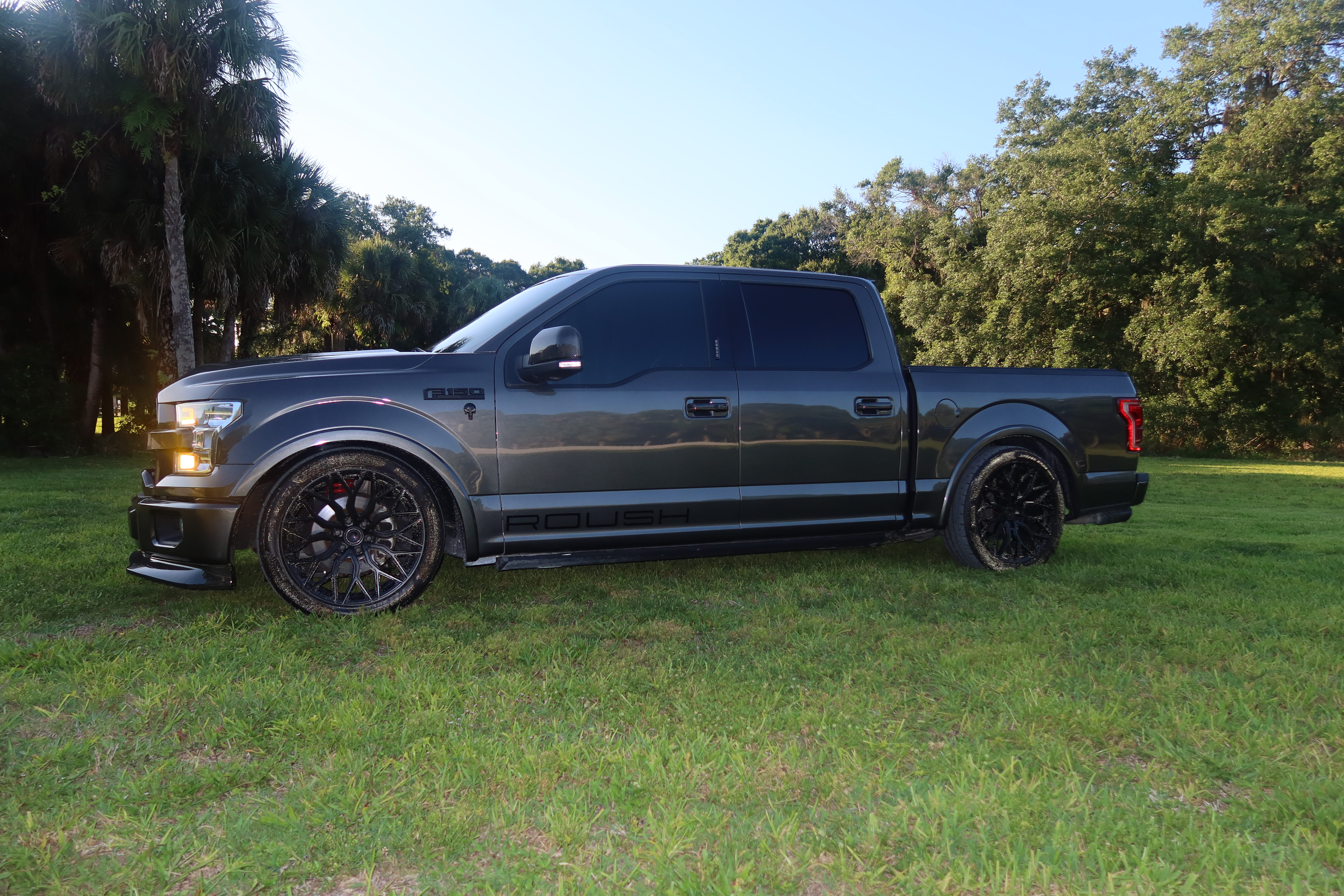 Used 2017 Ford F150 Lariat AWD/4WD image 5