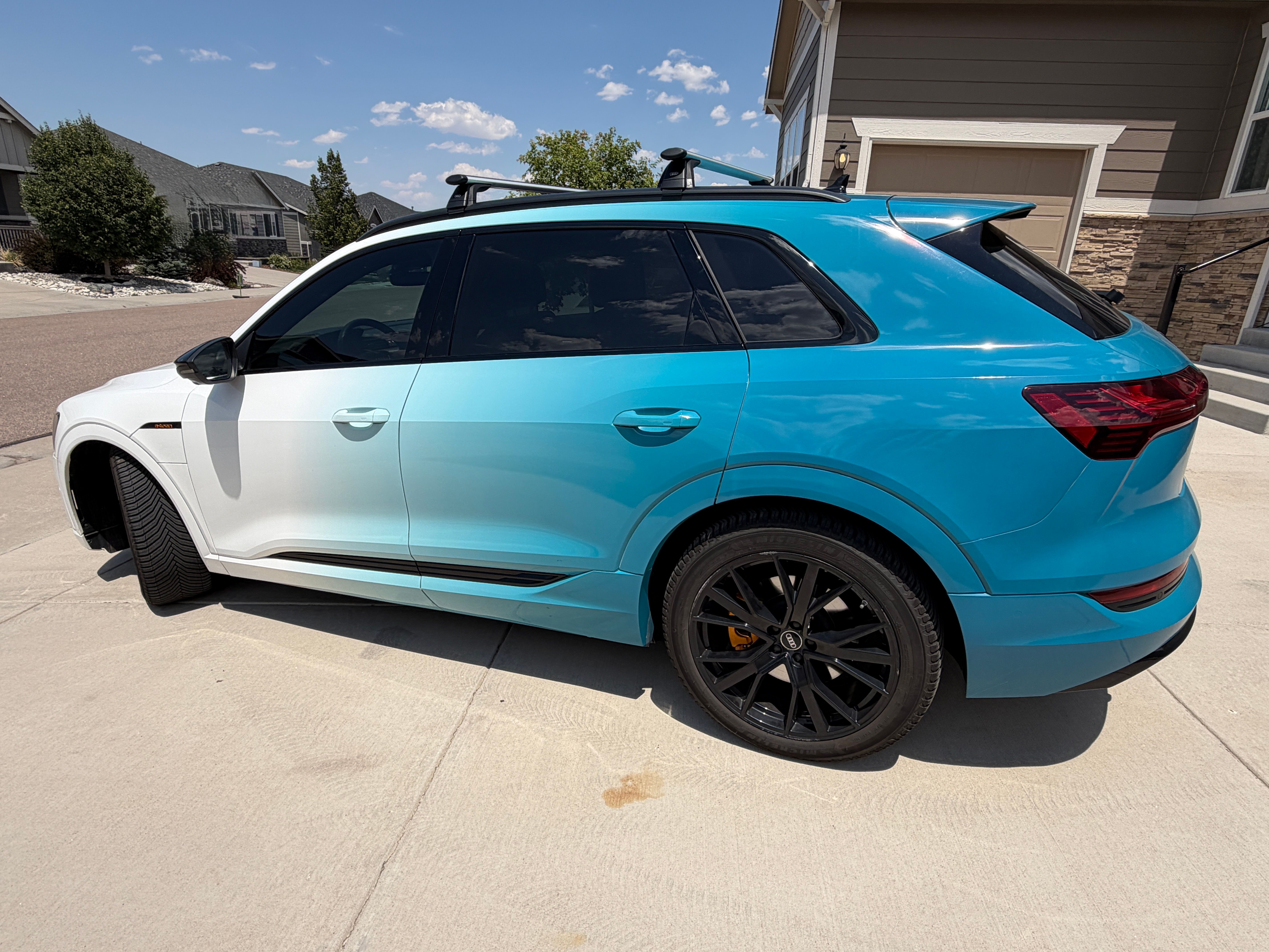 Used 2023 Audi e-tron Chronos AWD/4WD image 1
