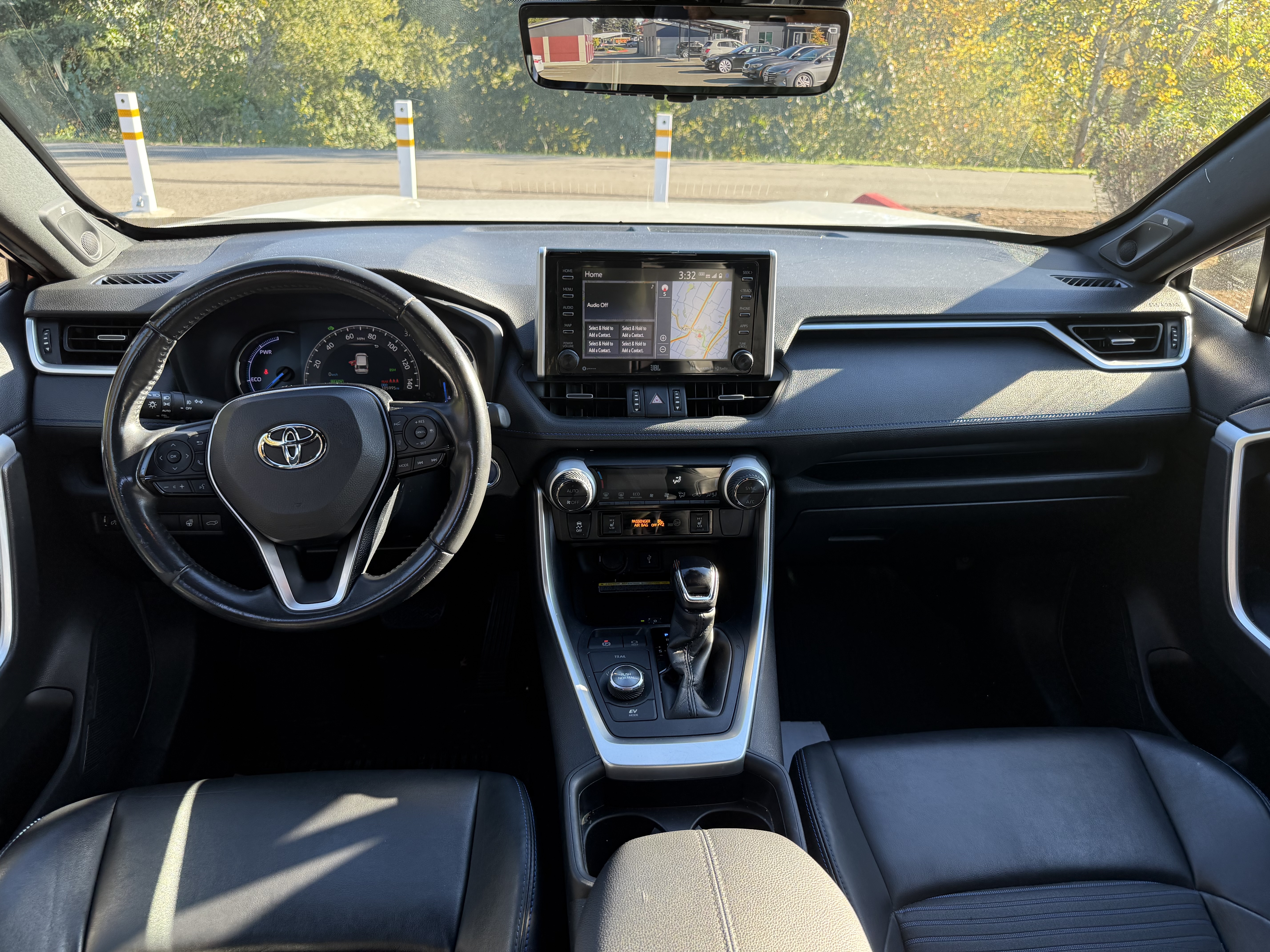 Used 2020 Toyota RAV4 XSE AWD/4WD image 10