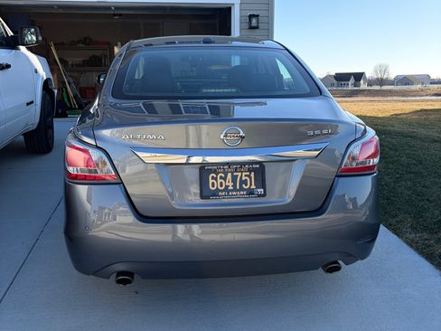 Used 2015 Nissan Altima 3.5 SL image 9