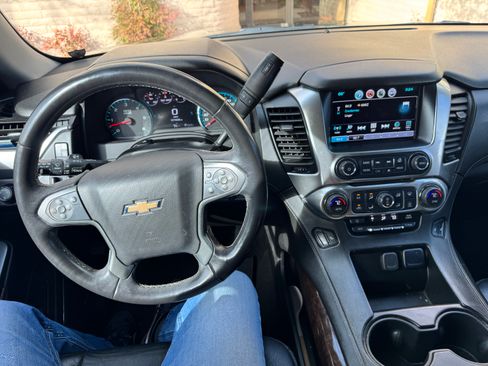 Used 2017 Chevrolet Tahoe LT w/ LT Midnight Edition image 11