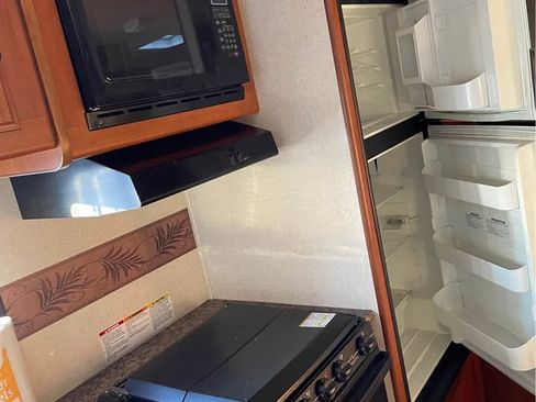 Used 2008 Chevrolet Express 3500 w/ RV Package image 13