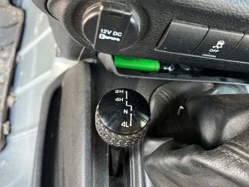 Used 2011 Jeep Wrangler Sport image 13