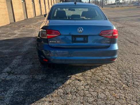 Used 2015 Volkswagen Jetta SE image 8
