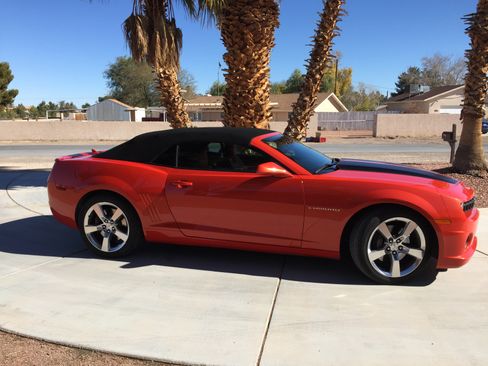 Used 2011 Chevrolet Camaro SS w/ RS Package image 5