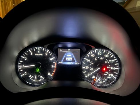 Used 2017 Nissan Altima 2.5 SV image 16